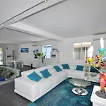 Awesome Home In Canet-En-Roussillon Casa vacanze *