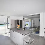 Awesome Home In Canet-En-Roussillon * Canet-en-Roussillon