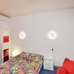 Awesome Home In Canet-En-Roussillon